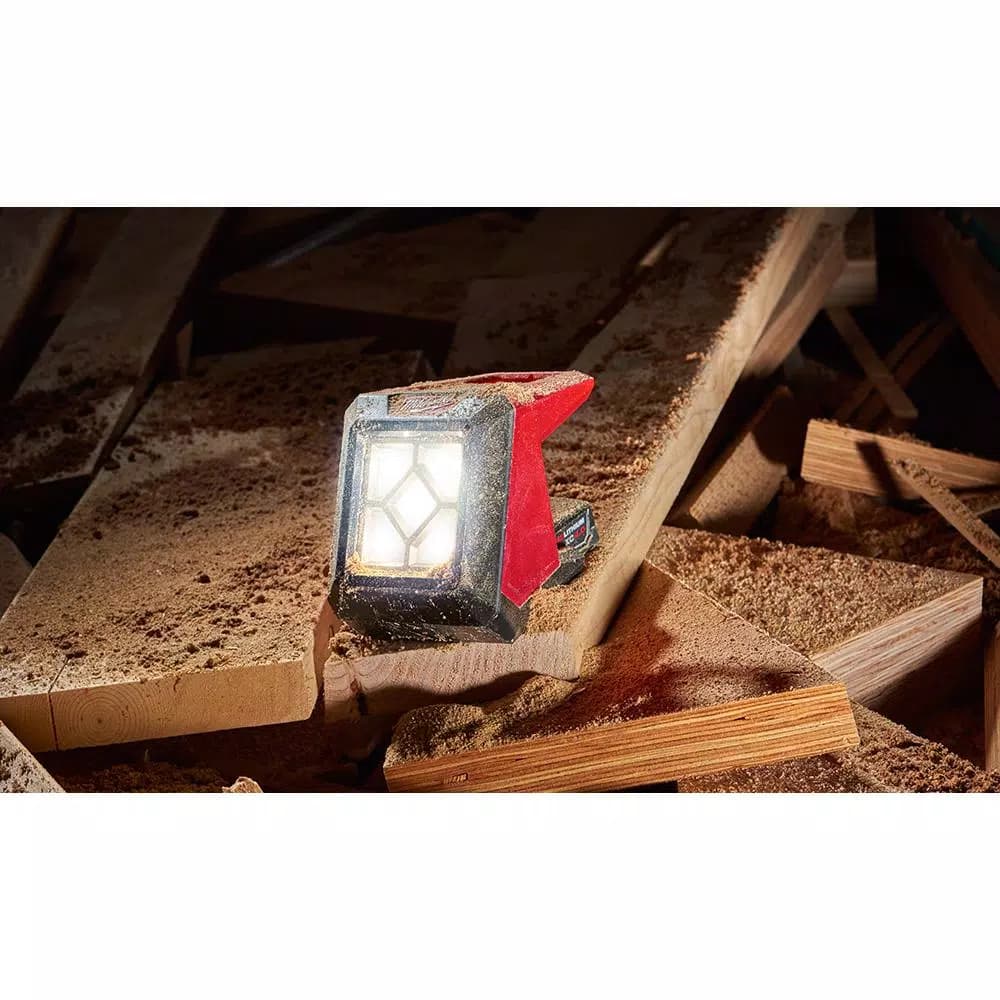 Milwaukee M12 Rover LED Compact Flood Light, 1000 Lumens, Cordless (Tool-Only)