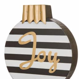 Glitzhome 6.89 in. Striped Wooden and Metal Stocking Holder with Joy Design thumbnail 3