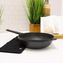BergHOFF GEM 10 in. Cast Aluminum Nonstick Stir Fry Pan, Induction Ready Wok thumbnail 4