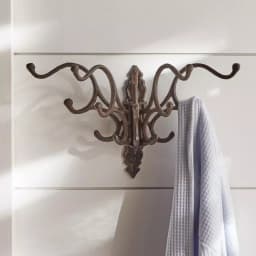 3R Studios Fountain Cast Iron Wall Hooks - Rustic 15-Hook Organizer thumbnail 6