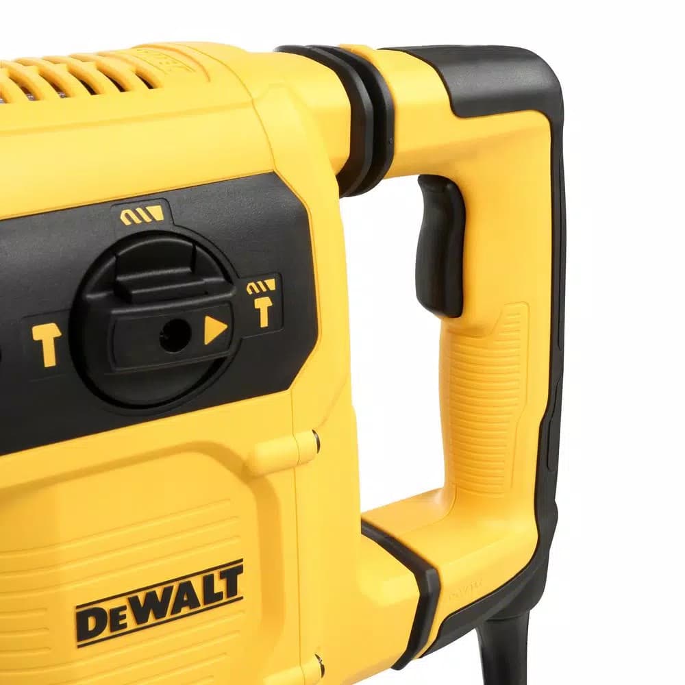 DEWALT 10.5 Amp 1-9/16 in. SDS-Max Corded Rotary Hammer with Active Vibration Control and Case