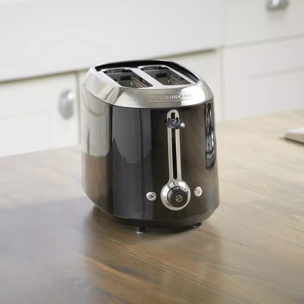 BLACK+DECKER 2-Slice Extra Wide Slot Toaster with Temperature Control, Black