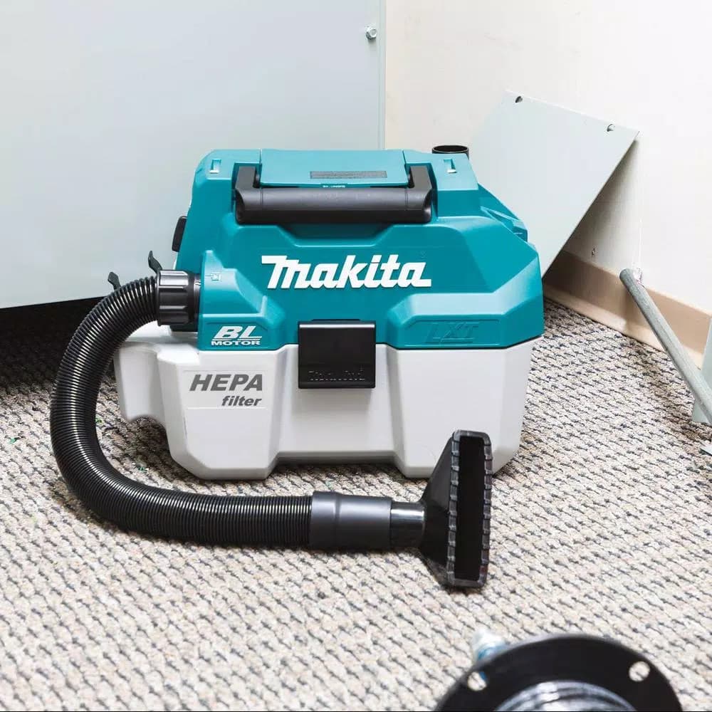Makita 18V LXT Brushless Router, Jig Saw, and 2 Gal. Dust Extractor Combo Kit with 5.0 Ah Battery and Charger