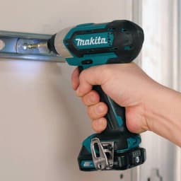 Makita 12V MAX CXT Cordless 1/4 in. Impact Driver Kit with (2) 2.0Ah Batteries, Charger, and Hard Case thumbnail 10