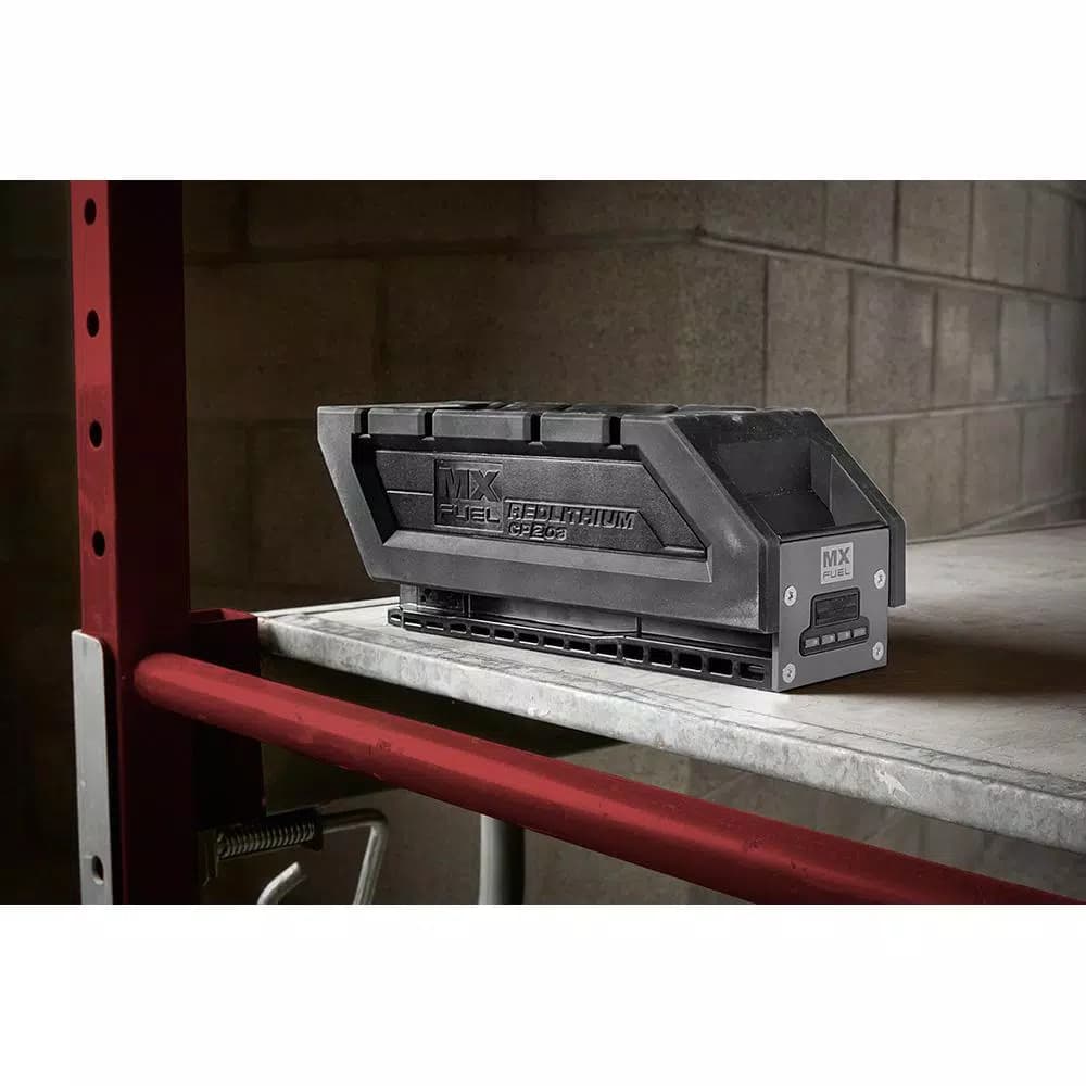 Milwaukee MX FUEL REDLITHIUM CP203 Lithium-Ion Battery Pack
