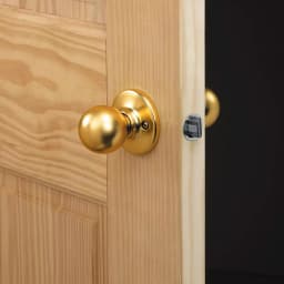 DEWALT Door Lock Installation Kit for Wood and Metal Doors thumbnail 5