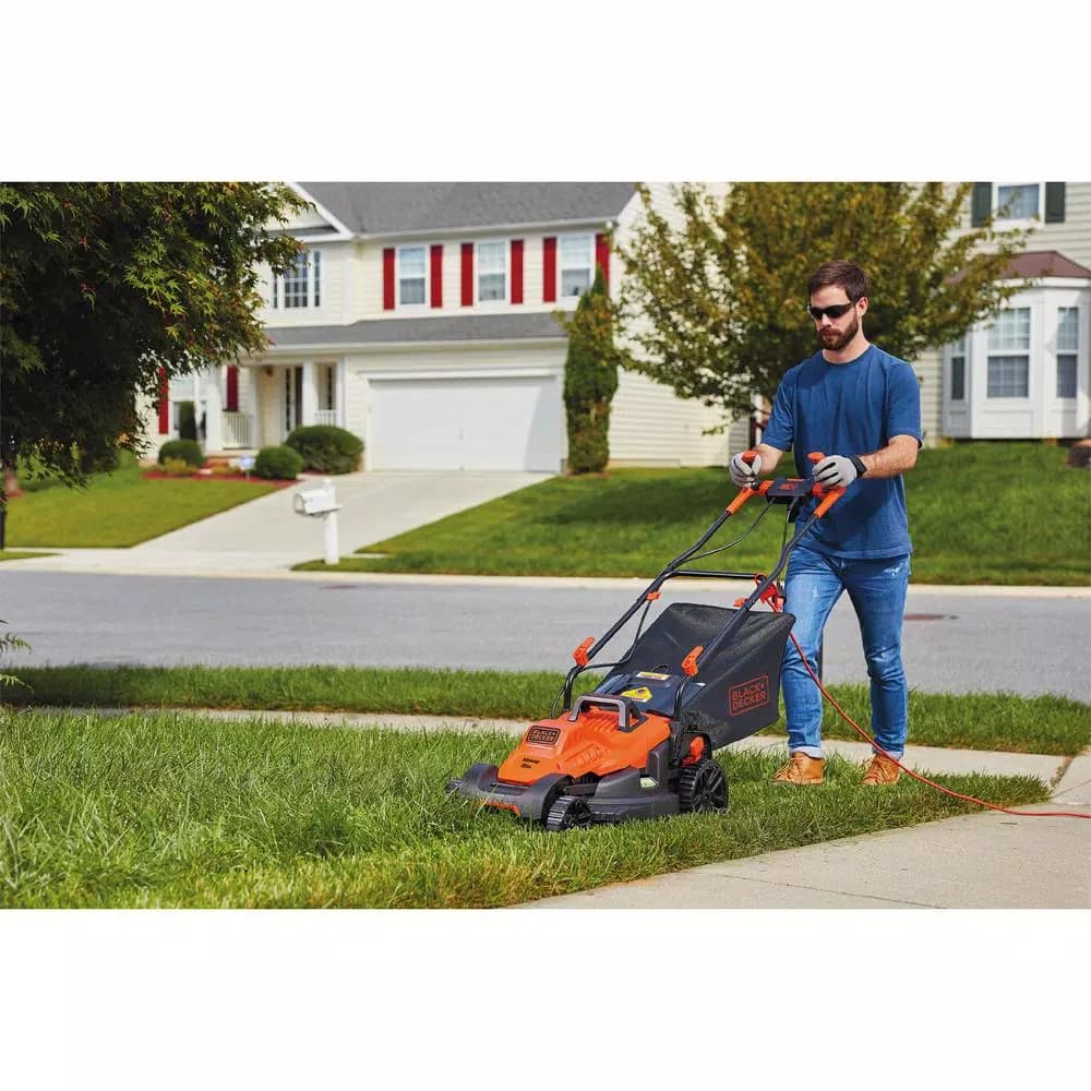 BLACK+DECKER 15 in. 10 Amp Corded Electric Walk Behind Push Lawn Mower with Bagger