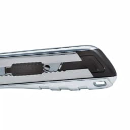 Stanley Xtreme 25 mm Snap-Off Ratcheting Knife with Die-Cast Metal Handle thumbnail 8