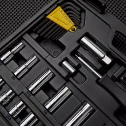 Stanley 123-Piece Socket Set with Ratchets, 3/8 in. and 1/4 in. Drive, Metric and SAE thumbnail 5