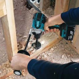 Makita 18V LXT Brushless 1/2 in. Cordless Hammer Drill Kit with (2) 5.0 Ah Batteries, Charger, and Hard Case thumbnail 4