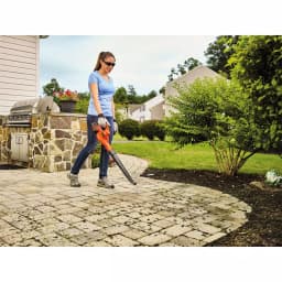 BLACK+DECKER 40V Max Cordless Handheld Blower, 125 MPH, 90 CFM with 1.5 Ah Battery and Charger Included thumbnail 2
