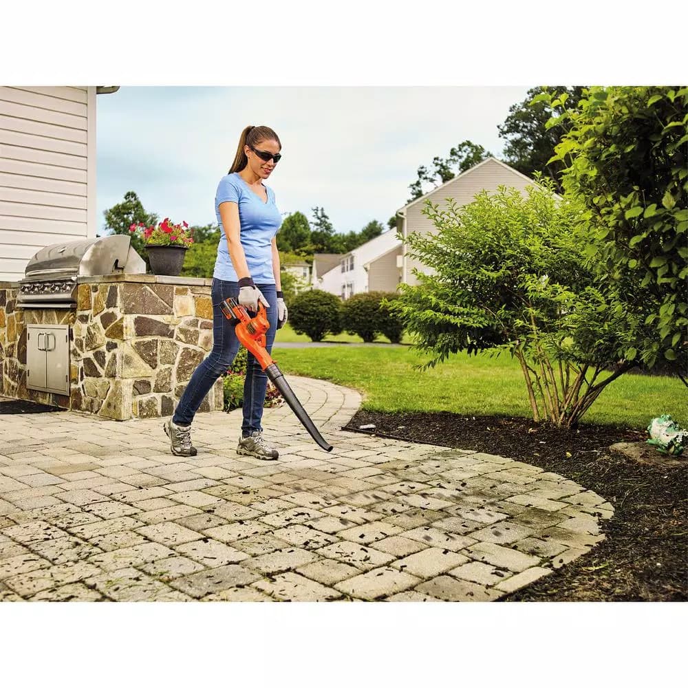 BLACK+DECKER 40V Max Cordless Handheld Blower, 125 MPH, 90 CFM with 1.5 Ah Battery and Charger Included