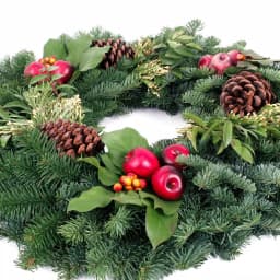 VAN ZYVERDEN 24 in. Live Fresh Cut Pacific Northwest Christmas Wreath with Noble Fir and Incense Cedar thumbnail 2