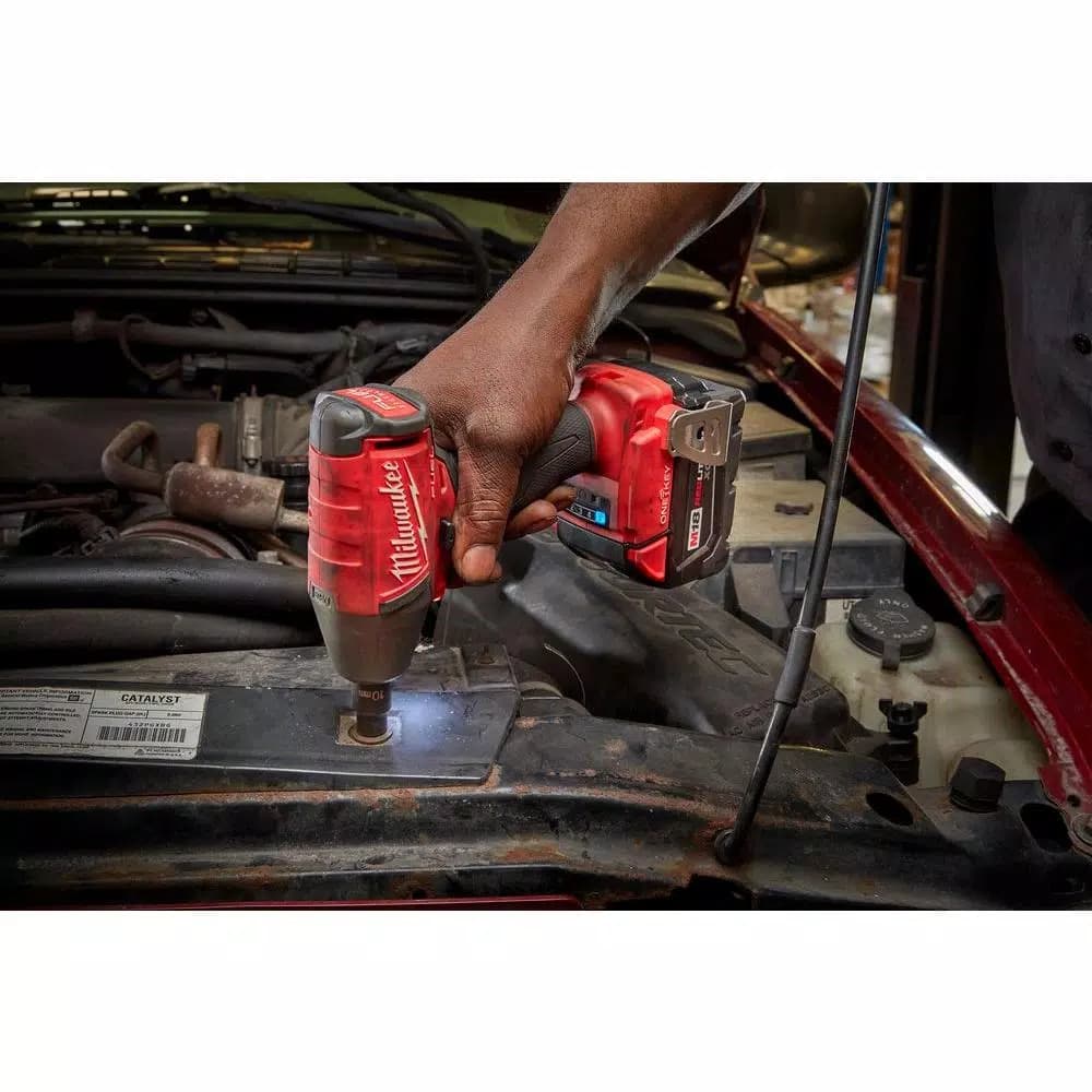 Milwaukee M18 FUEL 3/8 in. Compact Impact Wrench ONE-KEY Kit with 8-Piece Impact Socket Set