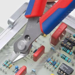 KNIPEX 5 in. Electronic Comfort Grip Flush Cutting Pliers thumbnail 2