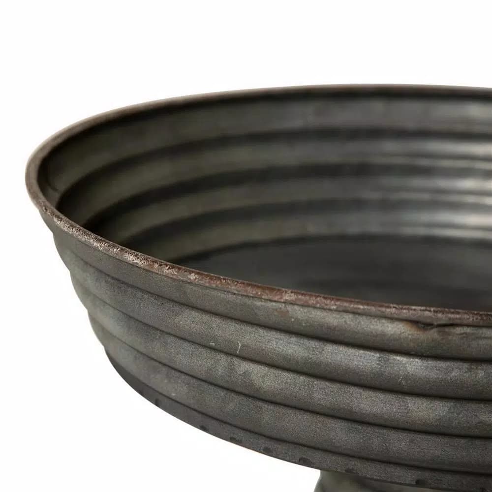 Glitzhome 12 in. Round Farmhouse Galvanized Metal Decorative Tray with Corrugated Edge