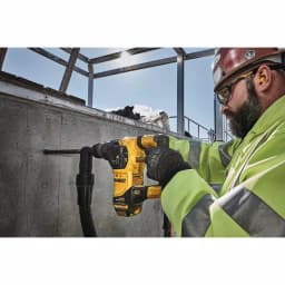 DEWALT 8.5 Amp SDS-Plus Rotary Hammer, 1-1/8 in. Chuck, Corded Power Tool thumbnail 3