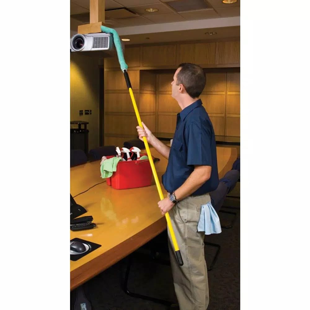 Rubbermaid Commercial Products Rubbermaid Commercial HYGEN 20 in. Quick-Connect Flexible Microfiber Duster Wand