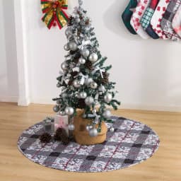 Country Living Faith 48 in. Reversible Quilted Microfiber Tree Skirt - Chickadee Toile & Floral thumbnail 11