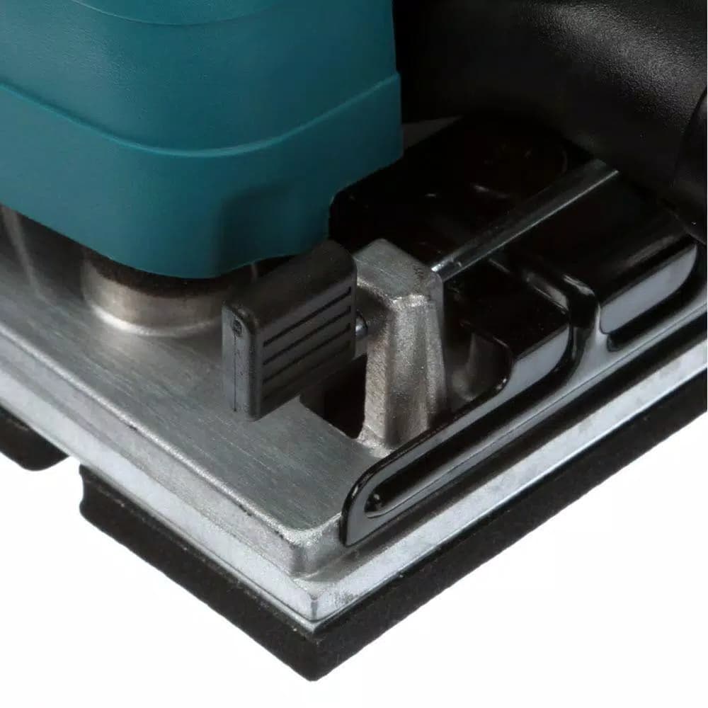 Makita 1.7 Amp 1/3 Sheet Corded Finishing Sander, 11,000 OPM