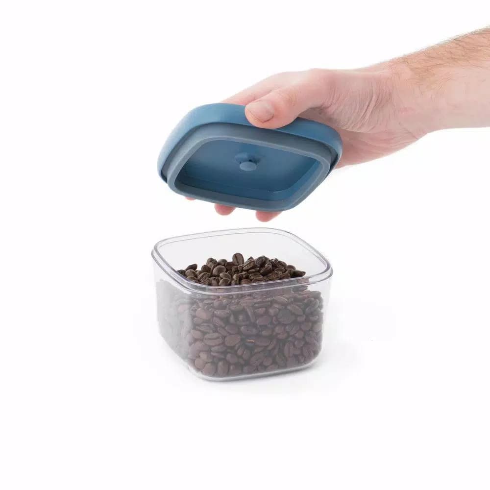 BergHOFF Leo 4-Piece Vacuum Food Container Set, Airtight & Stackable Storage Containers, Blue