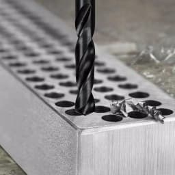 DEWALT 18-Piece Black Oxide Twist Drill Bit Set thumbnail 4