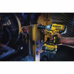 DEWALT FLEXVOLT 60V MAX Brushless 1-7/8 in. SDS MAX Rotary Hammer Kit with (2) 9.0 Ah Batteries & Impact Wrench thumbnail 14