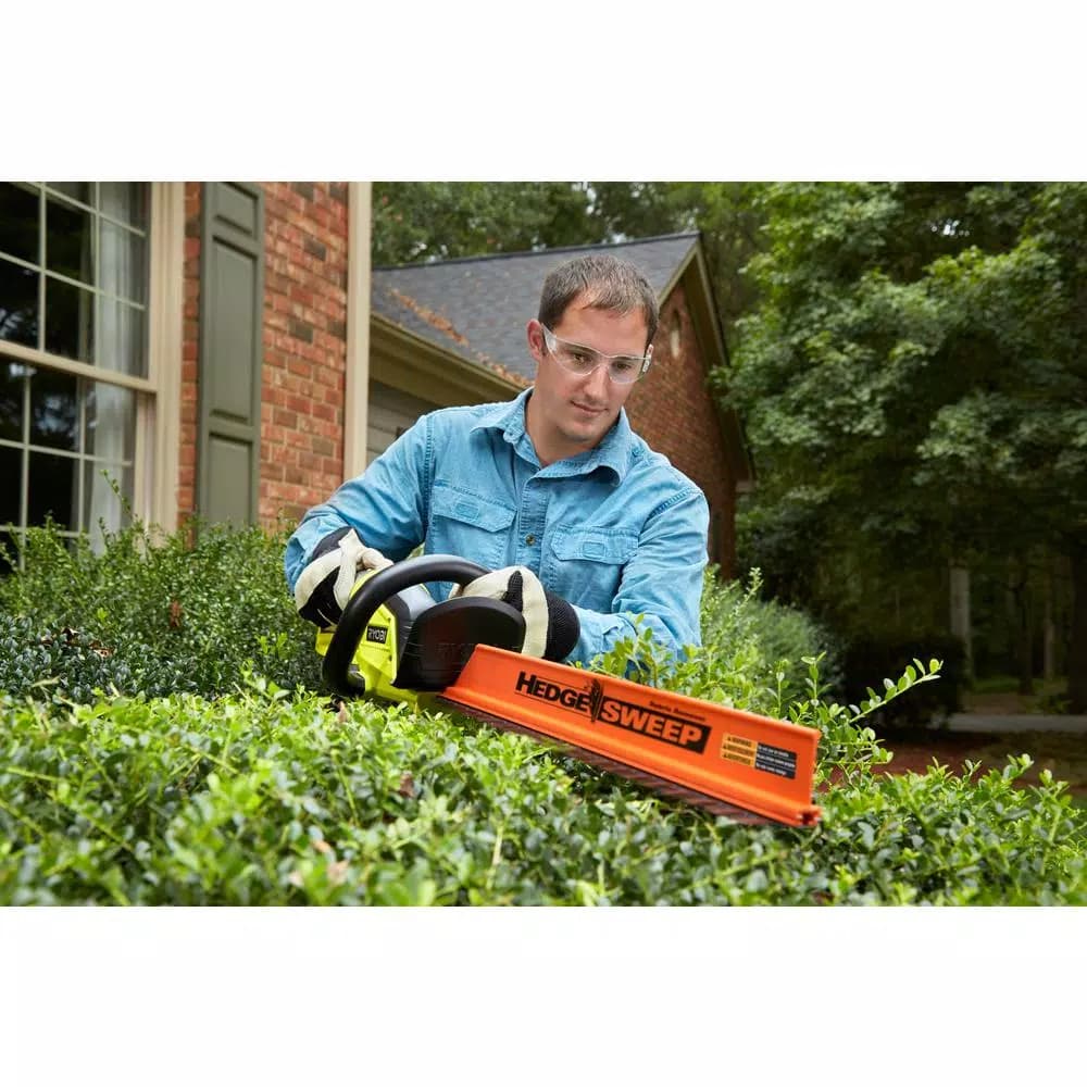 RYOBI ONE+ 18V Lithium-Ion 22 in. Cordless Hedge Trimmer with 1.5 Ah Battery and Charger Included
