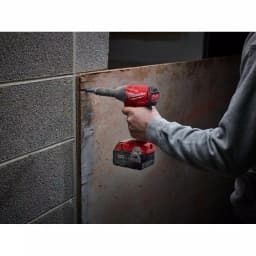 Milwaukee M18 FUEL 1/2 in. Compact Impact Wrench Kit with 9-Piece SHOCKWAVE Socket Set thumbnail 8