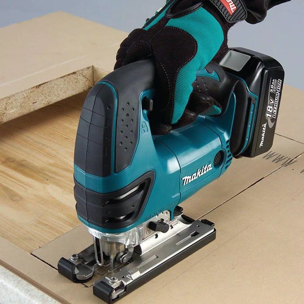 Makita 18V LXT Lithium-Ion Cordless Jig Saw (Tool Only) - XVJ03Z