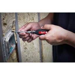 Milwaukee 6-Piece Cushion Grip Screwdriver Set with Hardened Tips thumbnail 11