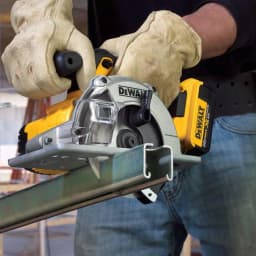 DEWALT DCS373P2 20V MAX Cordless 5-1/2 in. Metal Cutting Circular Saw Kit with (2) 5.0 Ah Batteries thumbnail 10