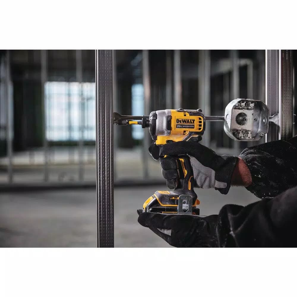 DEWALT 20V MAX ATOMIC 1/4 in. Brushless Compact Impact Driver Kit with 4 Batteries and Charger