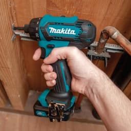 Makita 12V max CXT Cordless 1/4 in. Hex Screwdriver Kit, 2.0Ah thumbnail 3