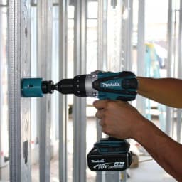 Makita 18V LXT Cordless 1/2 in. Hammer Driver-Drill Kit with (2) 4.0 Ah Batteries, Charger, and Hard Case thumbnail 6