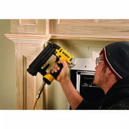 DEWALT 18-Gauge Pneumatic Brad Nailer, 5/8 in. to 2-1/8 in. thumbnail 8