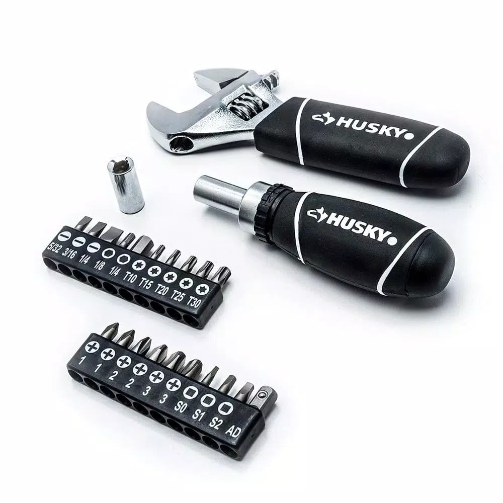 Husky 46-Piece Stubby Ratchet and Socket Set with 1/4 in. and 3/8 in. Dual Drive Ratchet