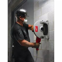 Milwaukee 14 in. 15 Amp Corded Cut-Off Saw thumbnail 7