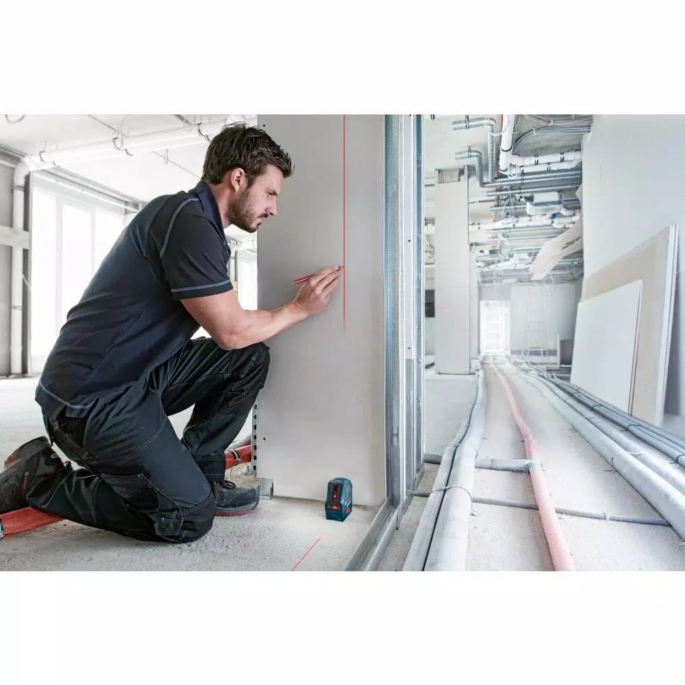 Bosch GLL 50 Self-Leveling Cross-Line Laser Level Kit with BM3 Positioning Device