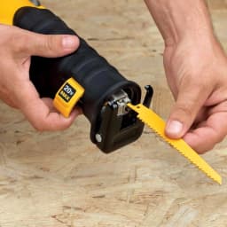 DEWALT DCS380B 20V MAX Cordless Reciprocating Saw (Tool-Only) thumbnail 13