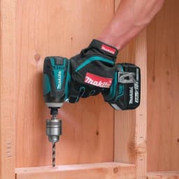 Makita 3/8 in. Metal Keyless Chuck Adaptor for Impact Drivers thumbnail 8