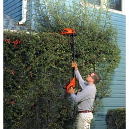 Black+Decker 20V MAX Cordless Pole Hedge Trimmer with (2) 1.5 Ah Batteries and Charger thumbnail 2