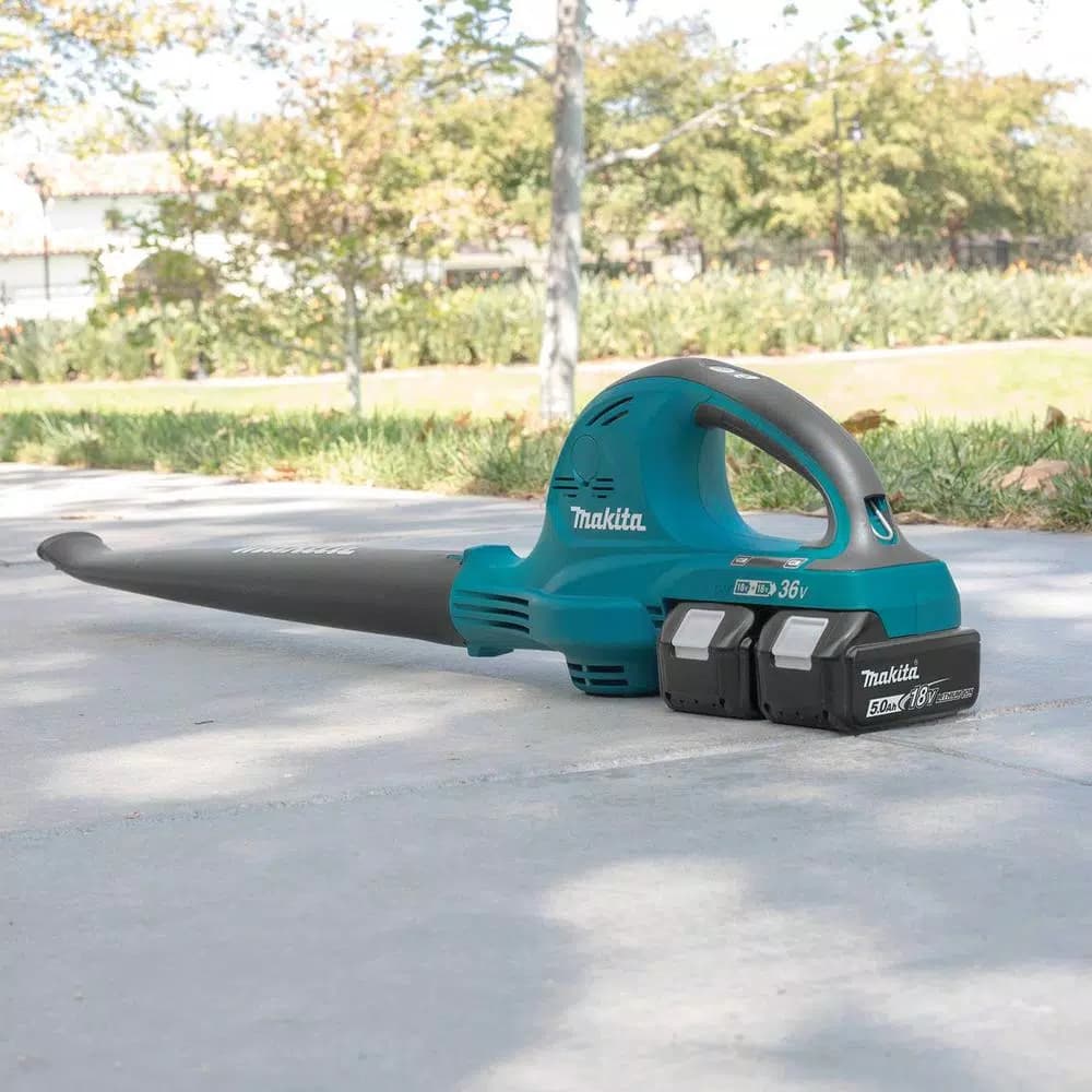 Makita 36V (18V x2) LXT Lithium-Ion Cordless Blower Kit with (2) 5.0Ah Batteries and Dual Port Charger