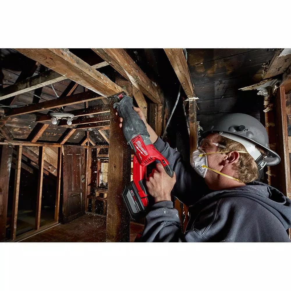 Milwaukee M18 FUEL 18V Brushless Cordless Reciprocating Saw (Tool-Only)