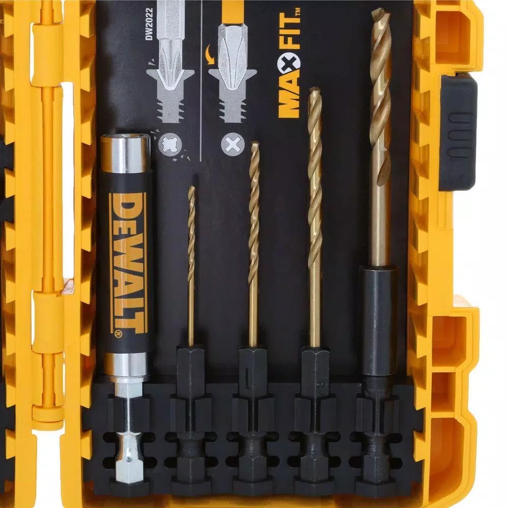 DEWALT MAXFIT 32-Piece Screwdriving Set with 10X Magnetic Screw Lock System