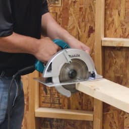 Makita 7-1/4 in. 15 Amp Corded Circular Saw with 24T Carbide Blade and LED Lights thumbnail 8