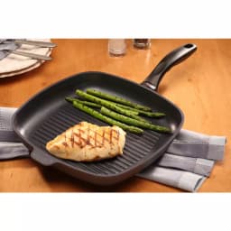 Swiss Diamond Classic Series 12 in. Cast Aluminum Nonstick Square Grill Pan, Gray thumbnail 2