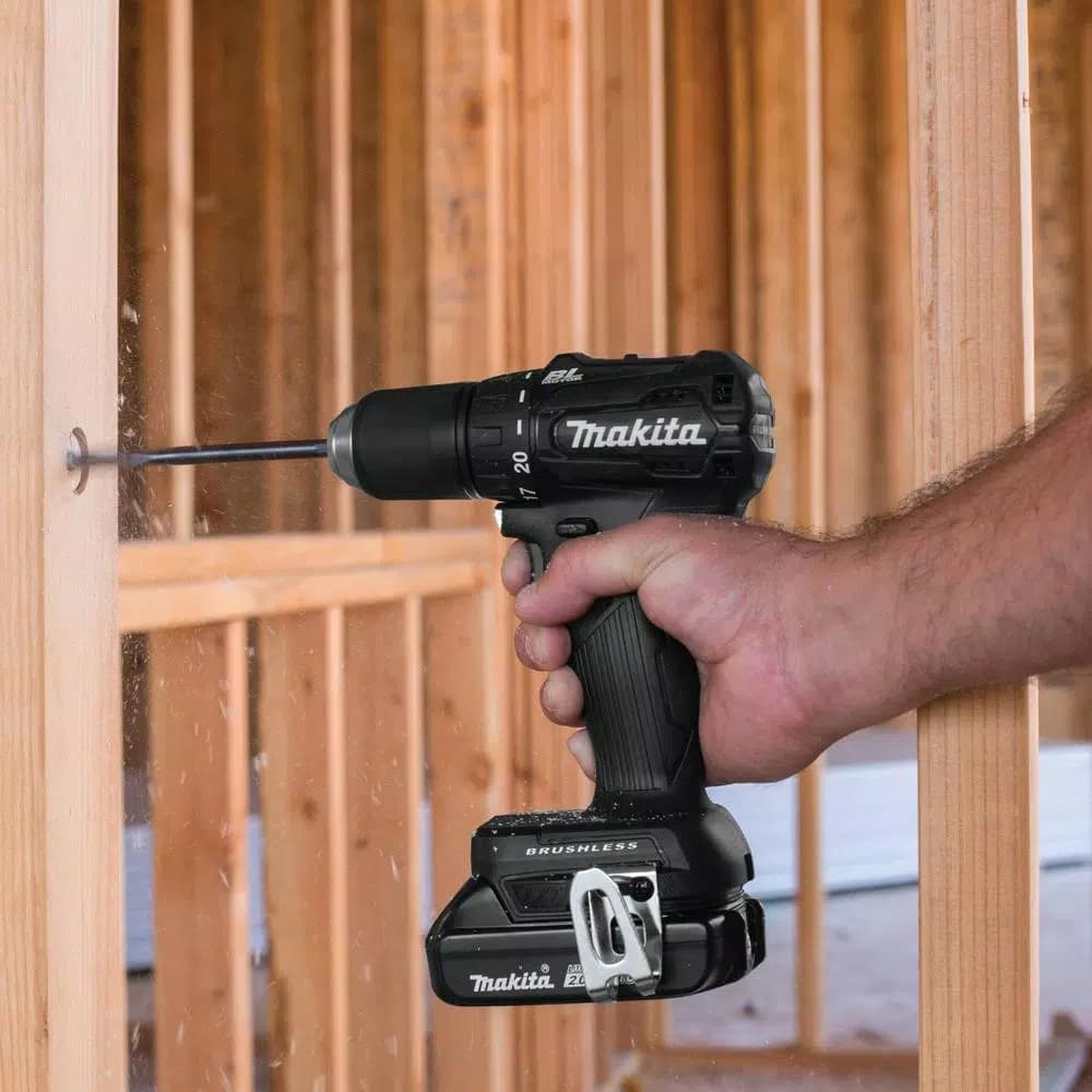 Makita 18V LXT Sub-Compact Brushless 1/2 in. Driver Drill Kit with 2.0 Ah Battery and Charger