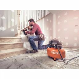 RIDGID 18-Gauge 2-1/8 in. Brad Nailer with CLEAN DRIVE Technology and Tool Bag thumbnail 7