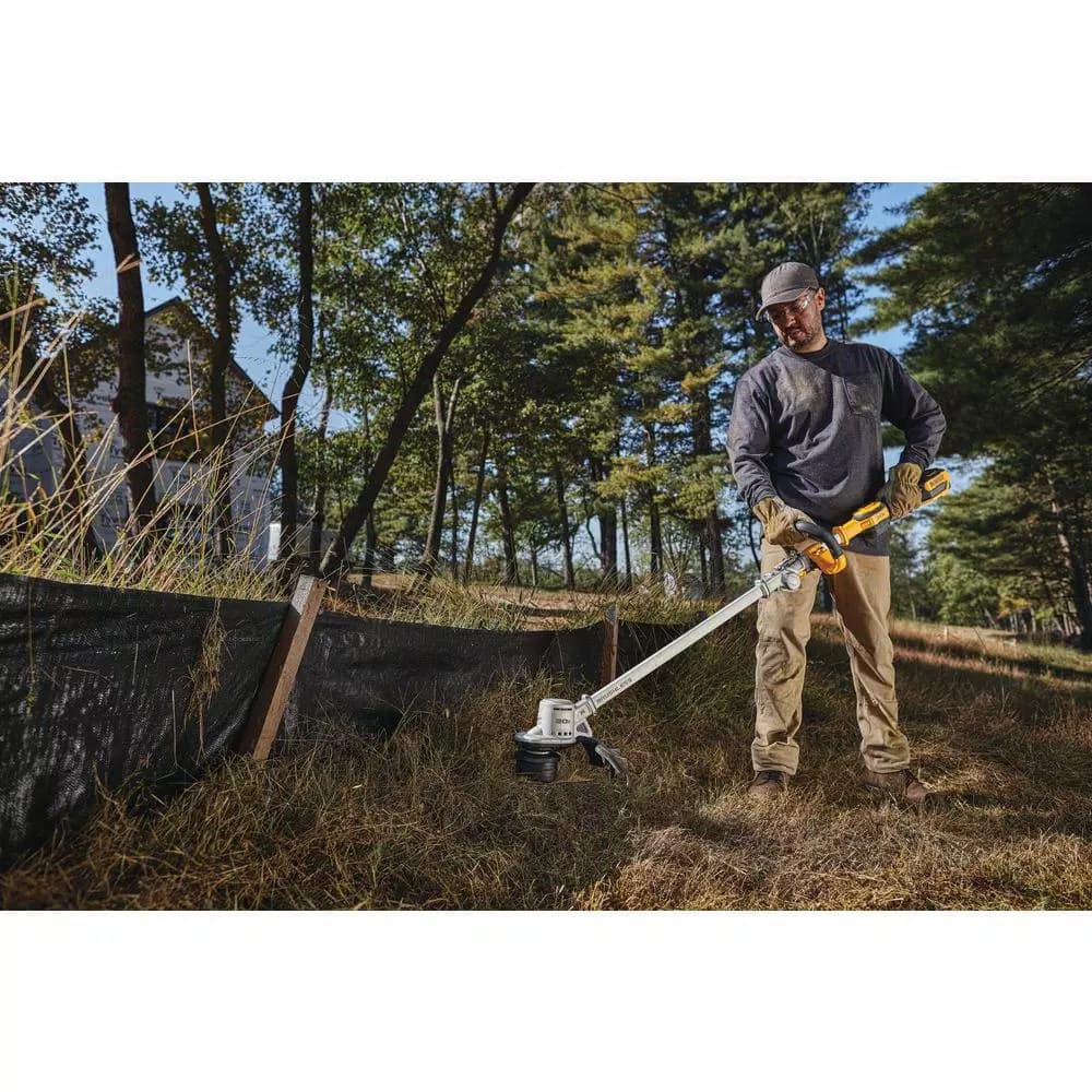 DEWALT 20V MAX Cordless Brushless String Trimmer with 5.0 Ah Battery and Charger, 14 in. Swath